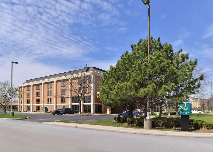 Quality Inn & Suites Matteson Near I-57