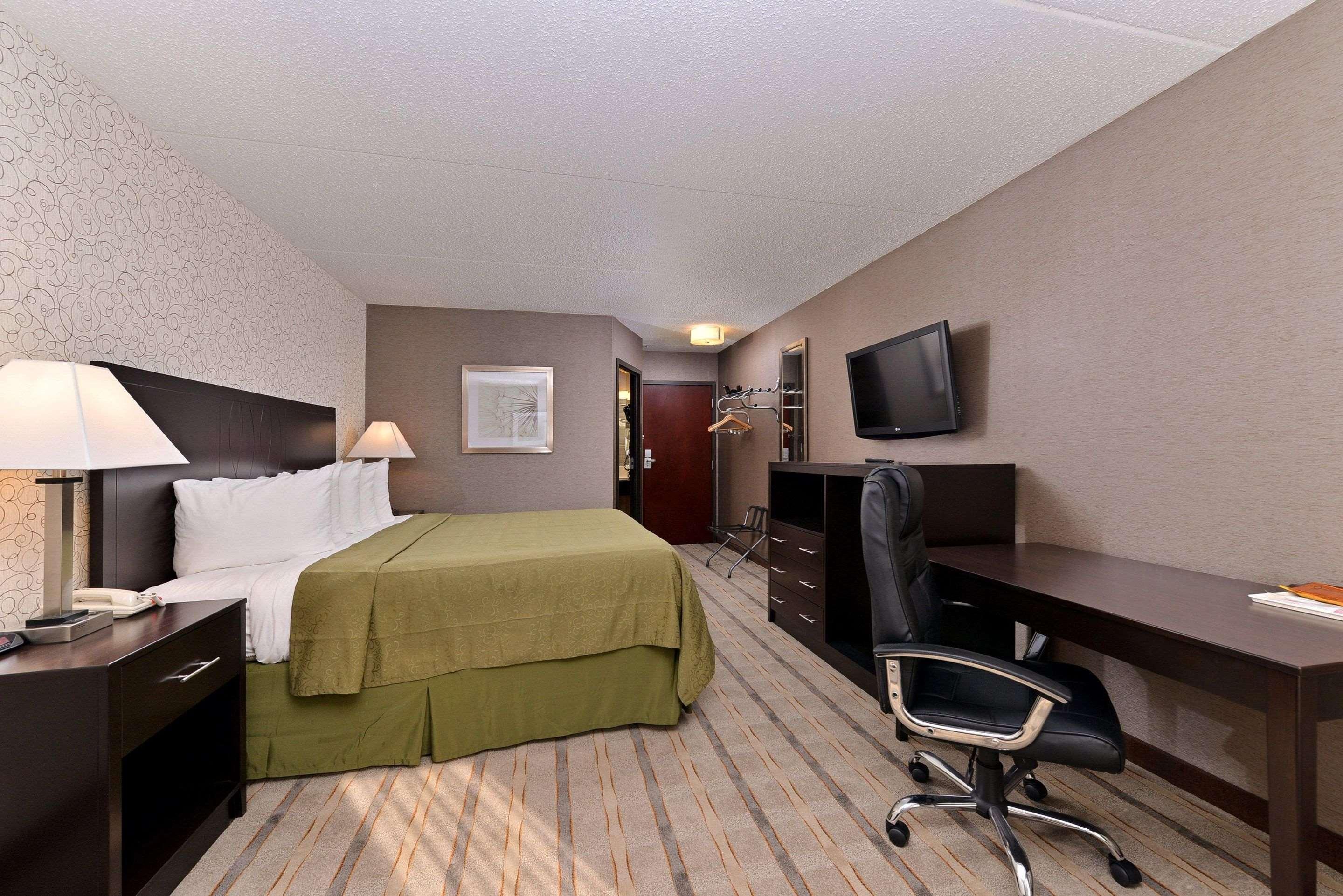 Quality & Near I-57 Hotel Matteson