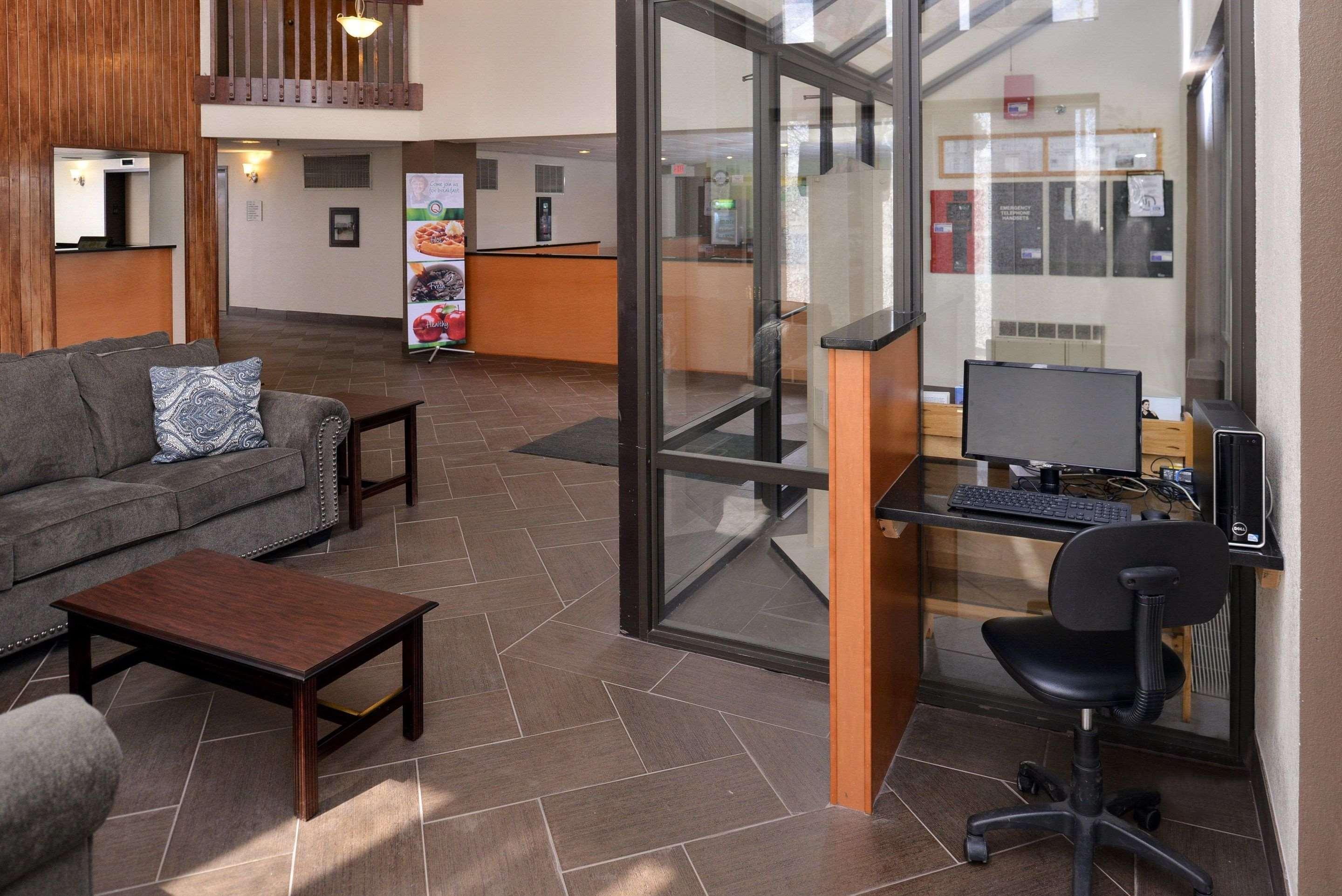 Quality & Near I-57 Hotel Matteson