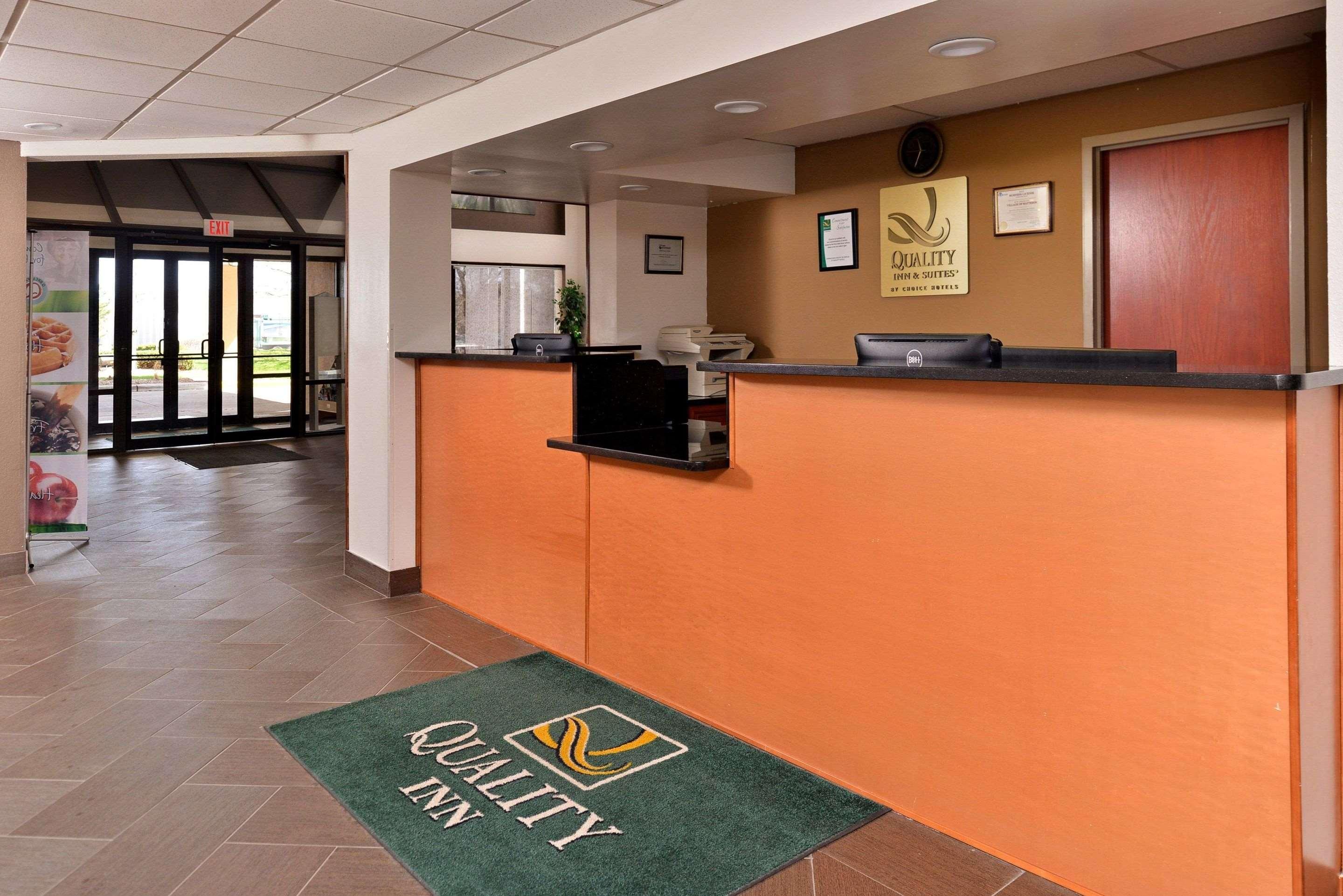 Hotel Quality & Near I-57 Matteson
